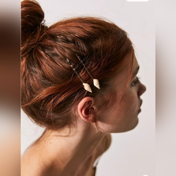 NWT Free People Shell Bobbies Hair Pin Boheamian - Picture 1 of 8